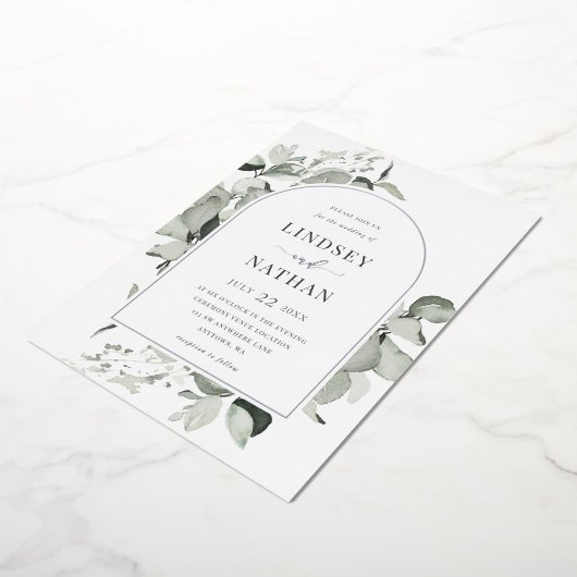 Modern Eucalyptus Arch Wedding Silver Folie Uitnodiging (Gedraaid)