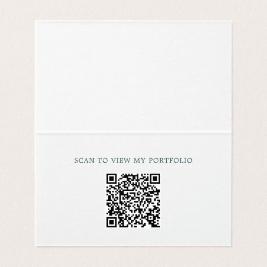 Modern Eucalyptus Greenery QR Code Elegant Visitekaartje (Binnenkant ongevouwen)