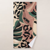 Modern exotic pattern with leopard skin. Creative Badhanddoek (Badhanddoek)