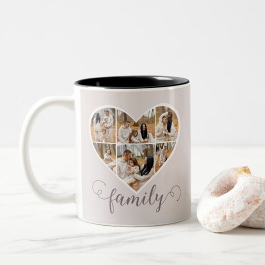 Modern FAMILY Photo Collage Love Script Heart Tweekleurige Koffiemok (Met donut)
