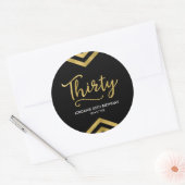 Modern Faux Gold Chevron Geometric 30th Birthday Ronde Sticker (Envelop)