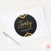 Modern Faux Gold Chevron Geometric 40th Birthday Ronde Sticker (Envelop)