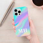 Modern Faux Iridescent Initiaal Monogram iPhone 15 Pro Max Hoesje<br><div class="desc">Modern Faux Iridescent Initiaal Monogram iPhone Case. Creëer uw eigen gepersonaliseerde iPhone Case met aangepaste initiaal naam.</div>