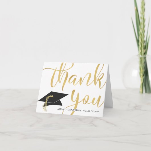 Modern Faux Metallic Gold Script Afstuderen Bedankkaart (Voorkant)