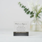 Modern faux wit leer met chique textuur vierkante visitekaartje (Staand voorkant)