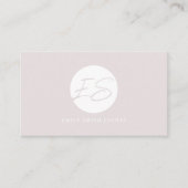 Modern Feminine Soft Pink Monogram QR-code Visitekaartje (Voorkant)