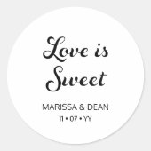 Modern Flair Script minimalistische witte bruiloft Ronde Sticker (Voorkant)