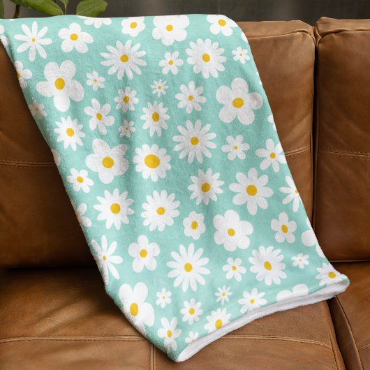 Modern Flat Graphic Daisy Robin's Egg Blue Fleece Deken