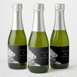 Modern Floral Black en White Sparkling Wijnetiket
