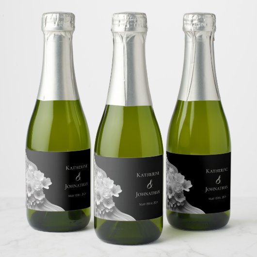 Modern Floral Black en White Sparkling Wijnetiket (Flessen)