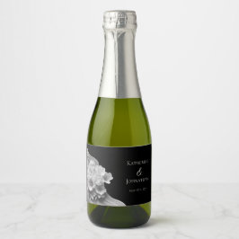 Modern Floral Black en White Sparkling Wijnetiket