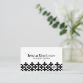 Modern Floral Black White Flower Pattern Visitekaartje (Staand voorkant)