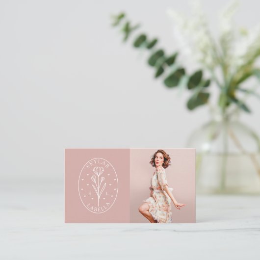 Modern Floral Botanic Line-Art Logo & Photo Blush Visitekaartje (Staand voorkant)