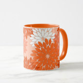 Modern Floral Kimono Print, koraal Sinaasappel op  Mok (Voorkant rechts)