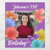 Modern Floral Paars Happy 21st Birthday Foto Wijn Etiket (Enkel label)