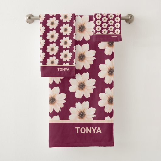 Modern Floral Pattern Bad Handdoek (Insitu)