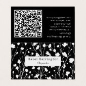 Modern Floral QR Gevouwen Visitekaartje Zwart Wit (Buitenkant ongevouwen)