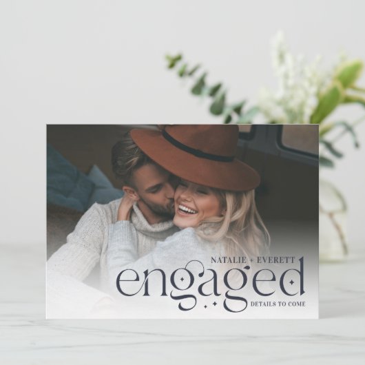 Modern Flourish | Foto-Verloving Aankondiging (Staand voorkant)