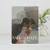 Modern Forest Green Photo Wedding Save Date Kaart (Staand voorkant)