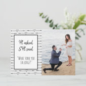 Modern Foto Funny, vroeg ze Verloving te zeggen Save The Date (Staand voorkant)