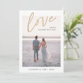 Modern fotoscript Love Happy Valentine's Day Feestdagenkaart (Staand voorkant)