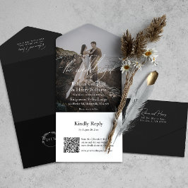 Modern Fotoscript QR Code RSVP Zwart Bruiloft All In One Uitnodiging