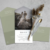 Modern Fotoscript RSVP Entree Sage Groene Bruiloft All In One Uitnodiging