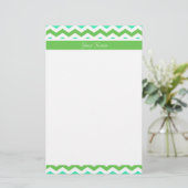 Modern, fris lime groen en blauw chevron zigzag briefpapier (Staand voorkant)
