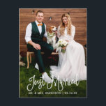 Modern Fun Calligraphy Just Married Weduwfoto Briefkaart<br><div class="desc">Modern Fun Calligraphy Script Just Married Wedding Wedding Announding Briefkaart</div>