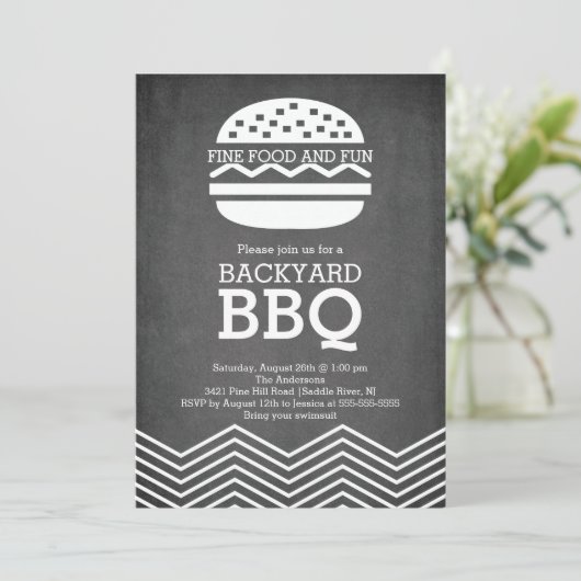 Modern Fun Chalkboard Chevron Barbecue Party Kaart (Staand voorkant)