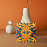 Modern Funky Oranje Yellow Kaleidoscopic Abstract Tegeltje<br><div class="desc">Deze unieke decoratieve tegel toont een eigentijds design doordrenkt met levendige kleuren en abstracte vormen. De betoverende mix van sinaasappel, geel, paarse en blauwe tinten creëer is een opvallend display dat een vleugje moderniteit en artistieke flair toevoegt aan elke ruimte. Deze keramische tegel, die met precisie en zorg is vervaardigd,...</div>