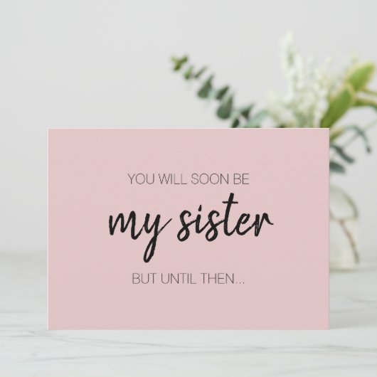 Modern Funny Blush Pink Bridesmaid Maid of Honor Kaart (Staand voorkant)