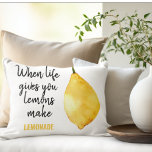 Modern Funny Lemon Yellow Quote Accent Kussen<br><div class="desc">Modern Funny Lemon Yellow Quote</div>