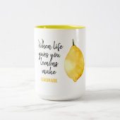 Modern Funny Lemon Yellow Quote Tweekleurige Koffiemok (Center)