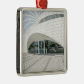 Modern futuristisch wit gebouw metalen ornament (Rechts)