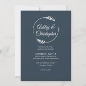 Modern gebladerte Lijst Indigo Blue Wedding Kaart (Voorkant)