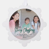 Modern Geborsteld Groen Script Vrolijk Kerstmis Fo Ornament Kaart (Voorkant)