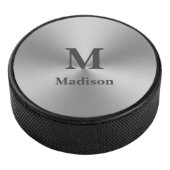 Modern geborsteld metaal: naam & monogram hockey puck (3/4)