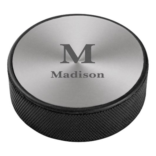 Modern geborsteld metaal: naam & monogram hockey puck (3/4)