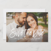 Modern Geborsteld Script Blush Strepen Bruiloft Fo Save The Date (Voorkant)