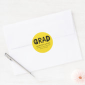 Modern geel en zwart spuitverf Afstuderen Ronde Sticker (Envelop)