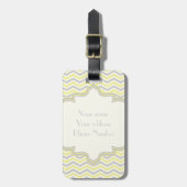 Modern geel, grijs, ivoorchevron patroon aangepast bagagelabel (Voorkant verticaal)
