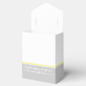 Modern geel, grijs, wit vintage bruiloft bedankdoosjes (Geopend)