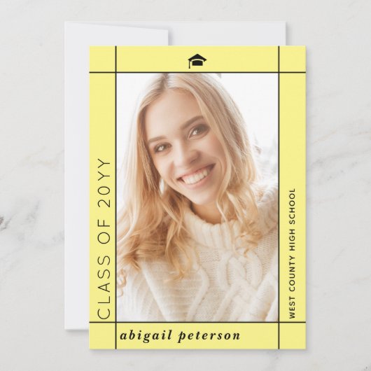 Modern geel Klasse van 2025 afstuderen foto Aankondiging (Voorkant)