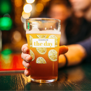 Modern geel lemonpatroon en knijp de dag in glas