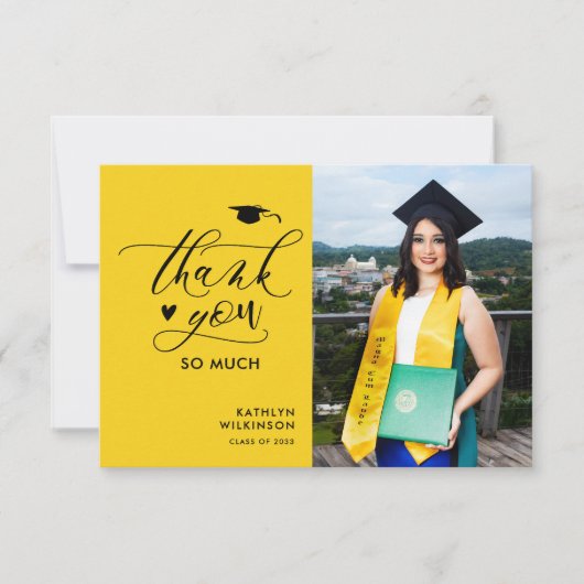 Modern geel zwart Script-minimalistisch Afstuderen Bedankkaart (Voorkant)