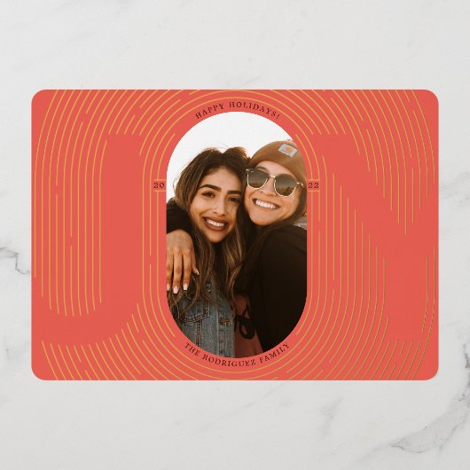 Modern Geometric Joy Oval Arch Red en Gold Folie Feestdagenkaart (Voorkant)