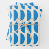 Modern Geometric Shapes Pattern in Blue Inpakpapier Vel (In situ)