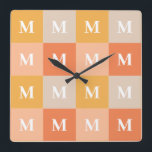 Modern geometrisch kleurenblok monogram vierkante klok<br><div class="desc">Modern geometrisch kleurenblok monogram</div>