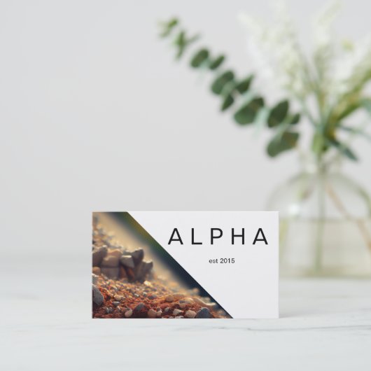 Modern geometrisch ontwerp voor rietconstructie visitekaartje (Staand voorkant)